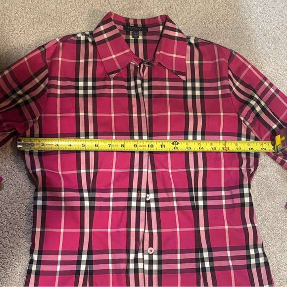Burberry Women's Pink Plaid Top Size 6 - Picture 13 of 13